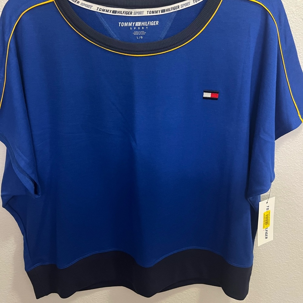 Tommy Hilfiger Women’s Sport Blue Athletic Short Sleeve Shirt Size Large